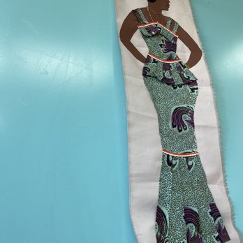 Iyalaje Kitchen - Decorations - African Near Me - Newark, New Jersey