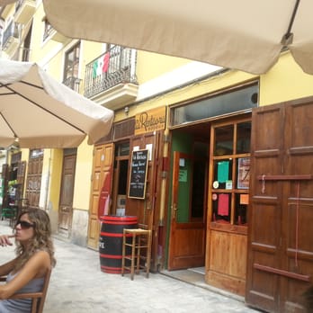 La Rentaora - The entrance.... - Tapas Bars Near Me - Valencia, V La Rentaora - The entrance.... - Tapas Bars Near Me - Valencia, V