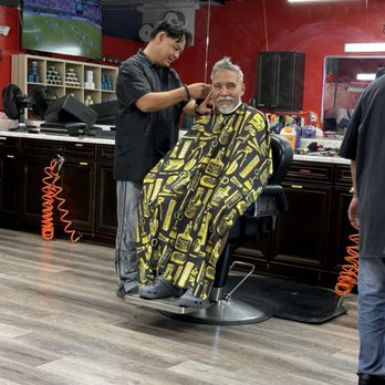 4 Aces Barber Shop - Barbers Near Me - Orange, California 4 Aces Barber Shop - Barbers Near Me - Orange, California