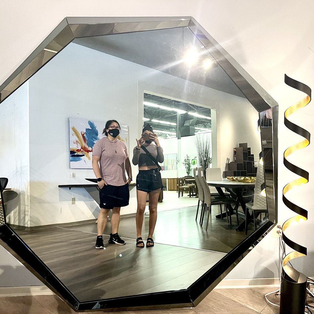 Crate & Barrel Stone Oak, San Antonio, TX 78258 Last Updated