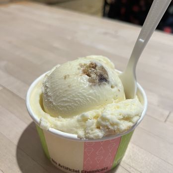 The Screamery HandCrafted Ice Cream - Drunken Cowboy - Ice Cream & Frozen Yogurt Near Me - Tucson, Arizona The Screamery HandCrafted Ice Cream - Drunken Cowboy - Ice Cream & Frozen Yogurt Near Me - Tucson, Arizona