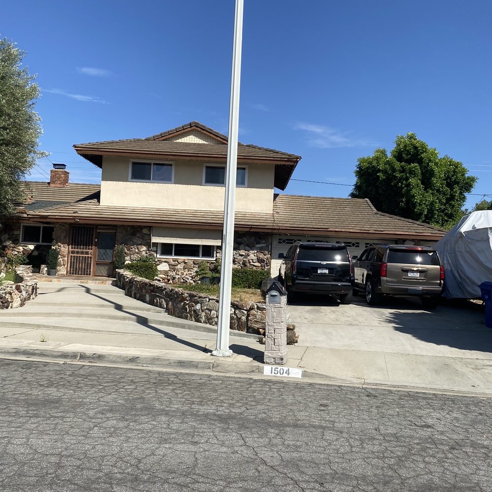 Dannys Painting - Brought my house back to life. It had a old sad depressed color. Hacienda heights Ca - Painters Near Me Dannys Painting - Brought my house back to life. It had a old sad depressed color. Hacienda heights Ca - Painters Near Me
