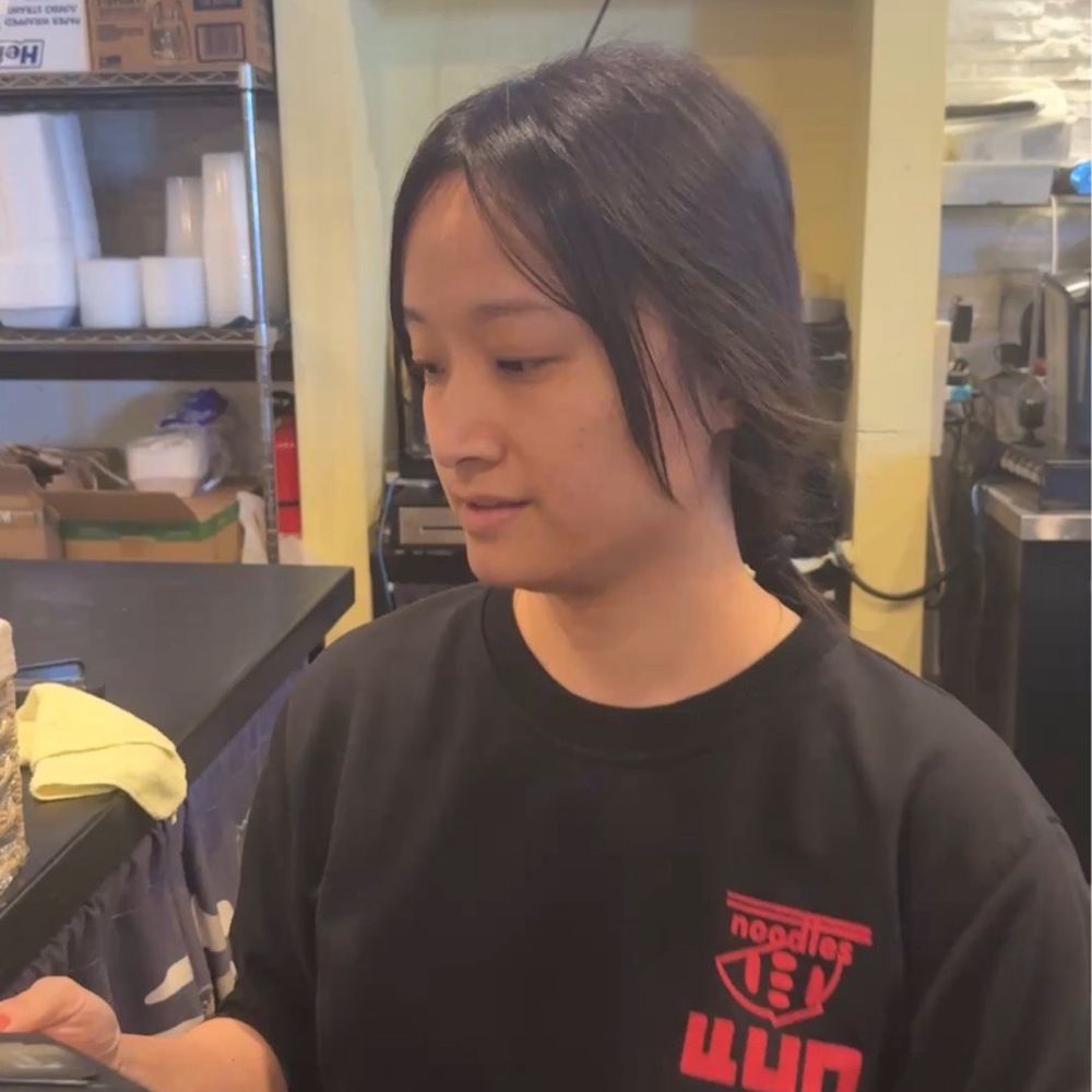 Fun Noodle Bar - She demand $50 and up on tip or no service - Chinese Near Me - Albuquerque, New Mexico Fun Noodle Bar - She demand $50 and up on tip or no service - Chinese Near Me - Albuquerque, New Mexico