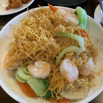 Happy Bee Kitchen - Pan fried noodles with shrimp - Chinese Near Me - Artesia, California