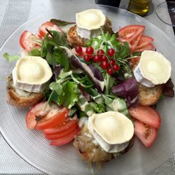 Crêperie de Gstaad - Goat Cheese Salad