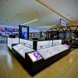 Second Specs - West Edmonton Mall location