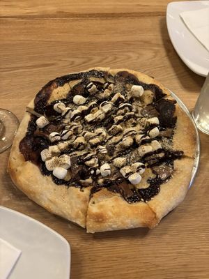 Crust Pizzeria by null