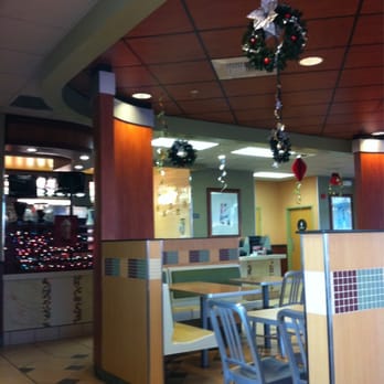 McDonald's - Inside seating area... nice and clean - Fast Food Near Me - Livermore, California