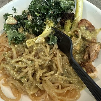 Fresh Kitchen - Sweet Potato Noodles, Kale Caesar, Chicken - New American Near Me - Davie, Florida
