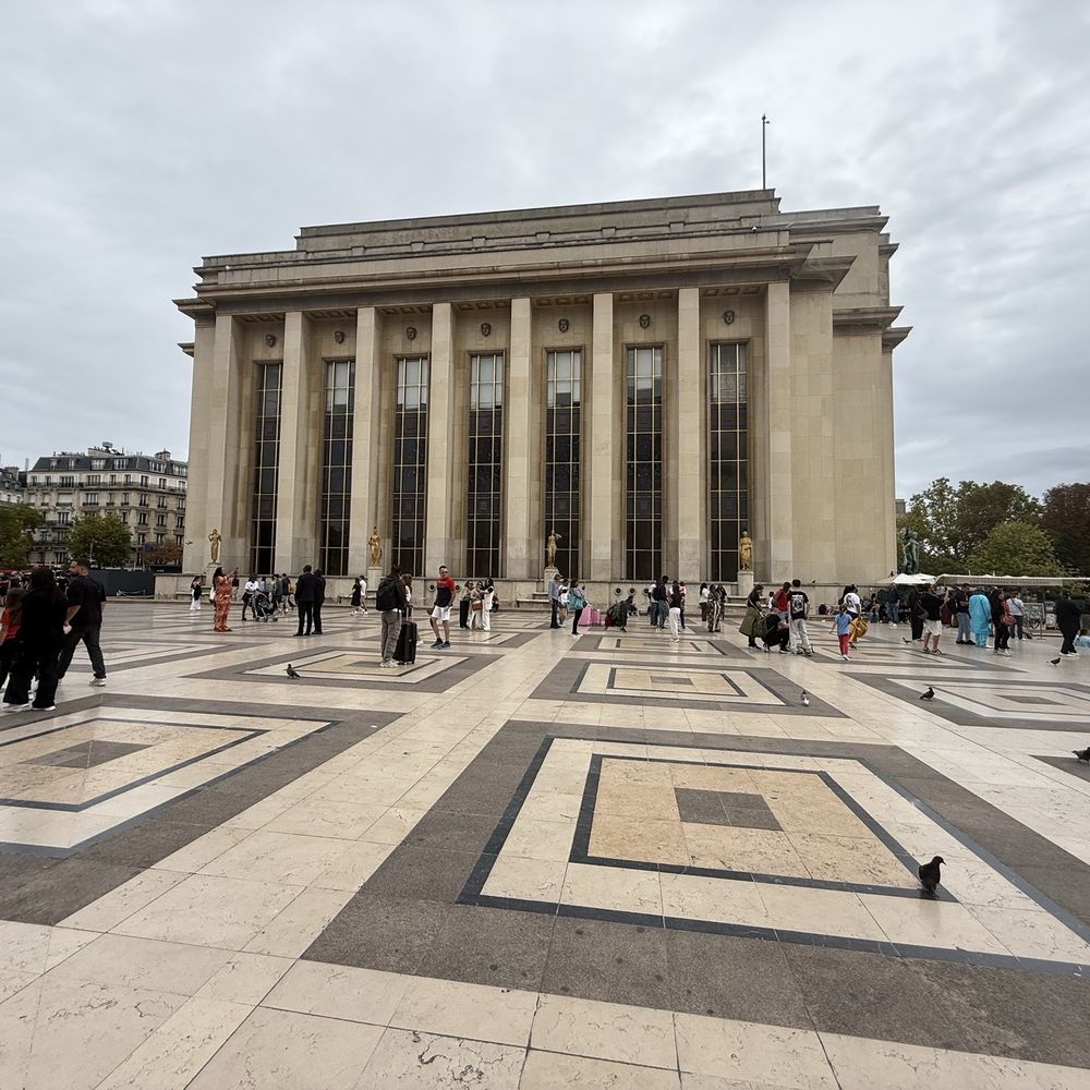 Place du Trocadéro - Photo 6: Palais de Chaillot - Public Plazas Near Me - Paris, 75 Place du Trocadéro - Photo 6: Palais de Chaillot - Public Plazas Near Me - Paris, 75