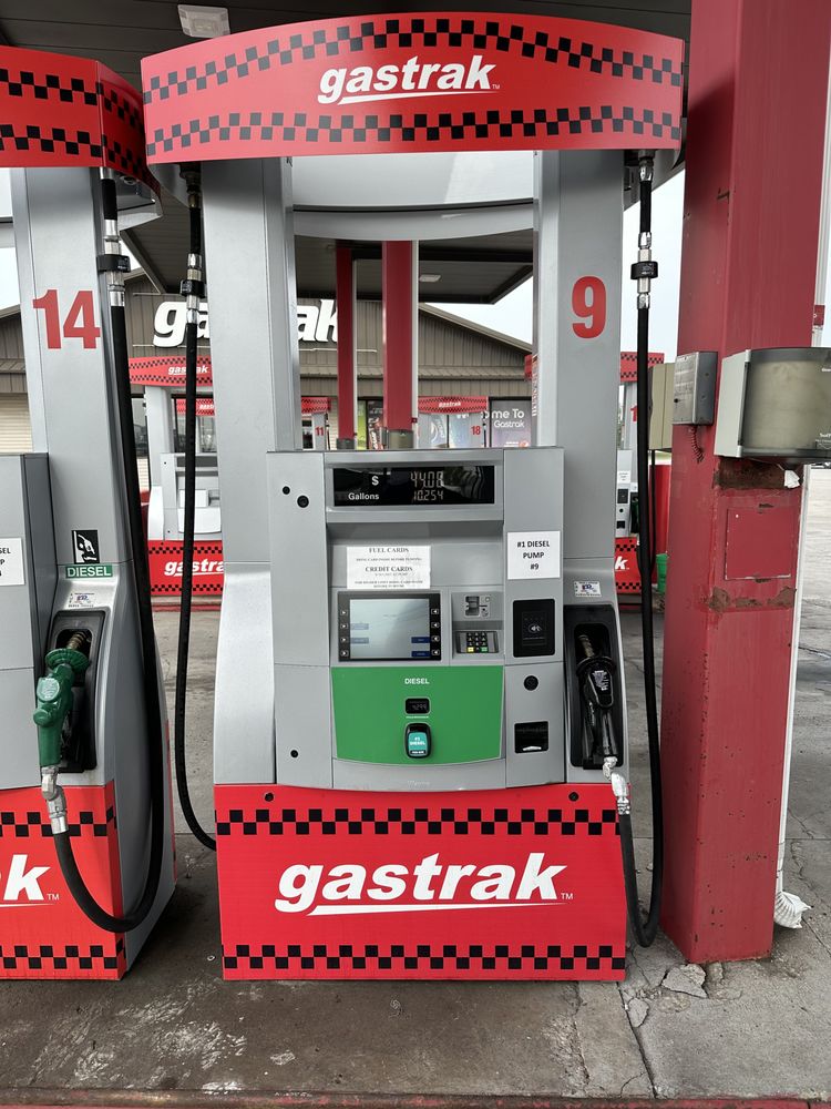 GASTRAK PEMBINA Updated September 2024 19 Photos 700 Stutsman