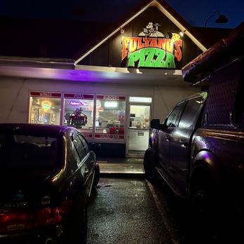 Fultano's Pizza - Pizza Near Me - Warrenton, Oregon Fultano's Pizza - Pizza Near Me - Warrenton, Oregon