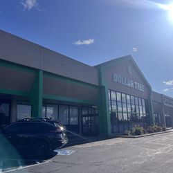 Dollar Tree - 9/16/26 FYI. Exterior. Entrance