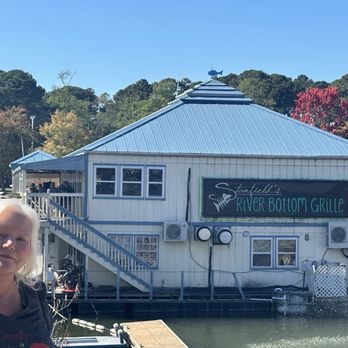 Stanfield's River Bottom Grill - Seafood Near Me - Florence, Alabama