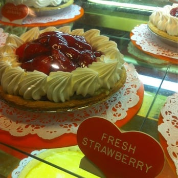 Anna Miller's - Full Strawberry Pie! delish - Bakeries Near Me - Aiea, Hawaii Anna Miller's - Full Strawberry Pie! delish - Bakeries Near Me - Aiea, Hawaii