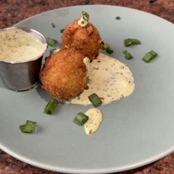 White Wolf Cafe - Howlin' Poppers - New American Near Me - Orlando, Florida White Wolf Cafe - Howlin' Poppers - New American Near Me - Orlando, Florida