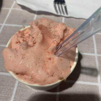 Eatalian - Strawberry Gelato - Italian Near Me - Gardena, California