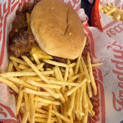 Freddy's Frozen Custard & Steakburgers - Burger