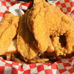 Phat Matt's Wings & Fish to go - 4 piece catfish fillet, bread, French fries, pickles, and pepper