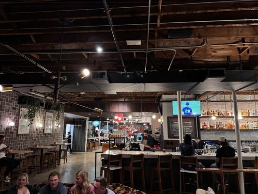 Avanti Food & Beverage by null