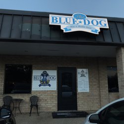 Blue Dog Wine & Martini Bar