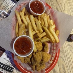 Courtyard 280 Oyster Bar & Grill - Catfish Nuggets and Fries