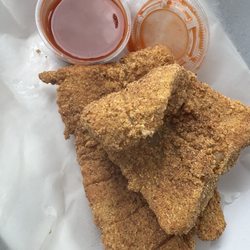 Joshua's Gulfport Seafood - Perfectly Fried fish