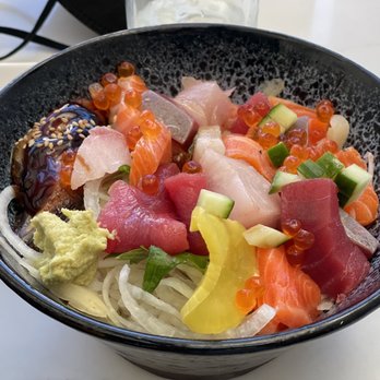 Sushi Koshō - Sushi Bars Near Me - Sebastopol, California