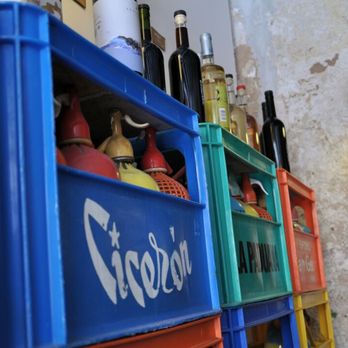 Bodega Santa Clara - Beverage Store Near Me - Palma de Mallorca, PM Bodega Santa Clara - Beverage Store Near Me - Palma de Mallorca, PM