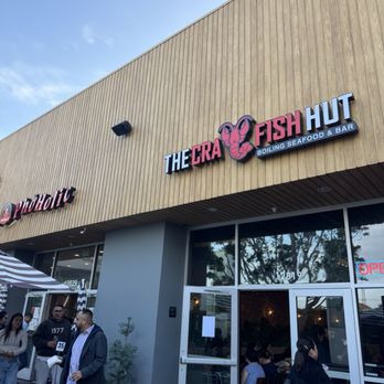 The Crawfish Hut - Trying this place to see if it's worth the hype! - Cocktail Bars Near Me - Stanton, California