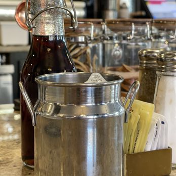 Watusi Cafe - Coffee & Tea Near Me - Hilton Head Island, South Carolina Watusi Cafe - Coffee & Tea Near Me - Hilton Head Island, South Carolina
