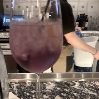 Cooper’s Hawk Winery & Restaurant - Bees Knees Seasonal cocktail - American Near Me - Jacksonville, Florida