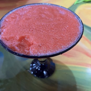 Salsa & Beer - Strawberry Margarita - Mexican Near Me - Van Nuys, California