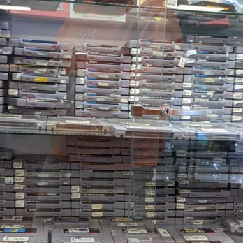 Disc Traders - Electronics Near Me - Jackson, Michigan Disc Traders - Electronics Near Me - Jackson, Michigan