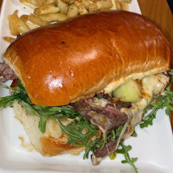 3 Floyds Brewing - Steak sandwich - Breweries Near Me - Munster, Indiana 3 Floyds Brewing - Steak sandwich - Breweries Near Me - Munster, Indiana