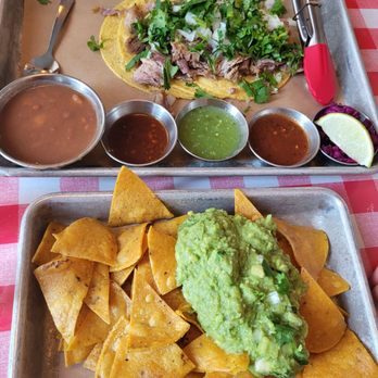 Chancho Tortilleria - 1/4 lb tacos and guac + chips - Mexican Near Me - Vancouver, British Columbia Chancho Tortilleria - 1/4 lb tacos and guac + chips - Mexican Near Me - Vancouver, British Columbia