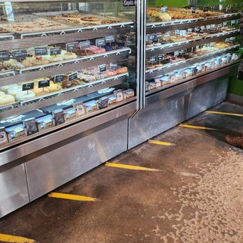Hurts Donut - Donuts Near Me - West Des Moines, Iowa Hurts Donut - Donuts Near Me - West Des Moines, Iowa