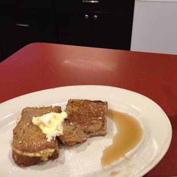 The Commons Neighborhood Eatery - Tasteless "thick" Cinnamon French toast. - Breakfast & Brunch Near Me - Foxborough, Massachusetts
