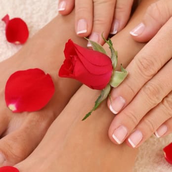 Daisy Nails and Spa - Nail Salons Near Me - North York, Ontario