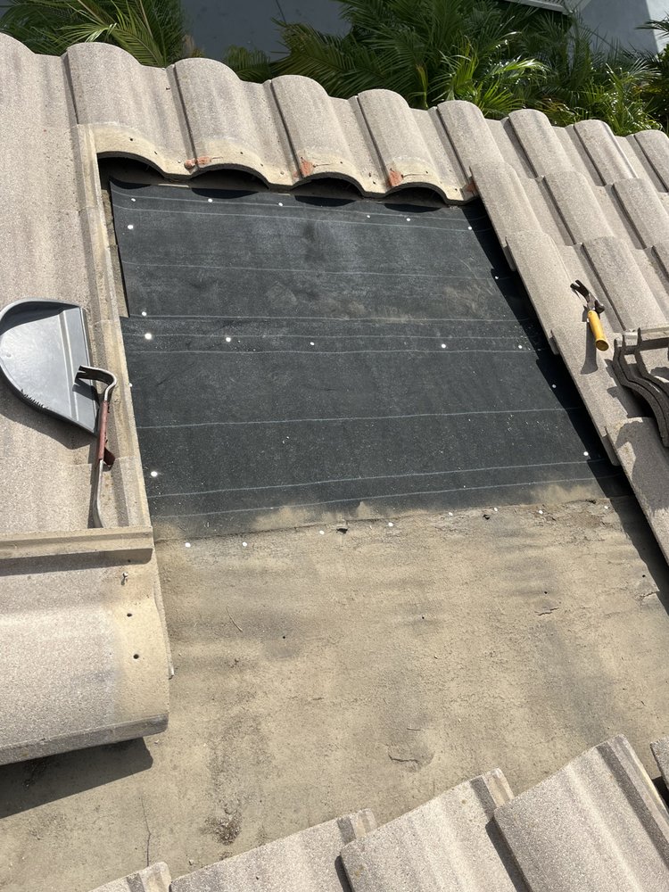 Slide of Ronald Merchant Roofing