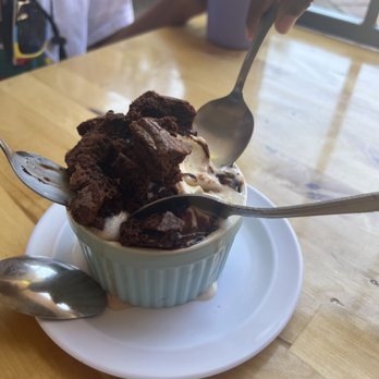 Ren Coffeehouse - Delicious brownie sundae - Coffee & Tea Near Me - Tucson, Arizona Ren Coffeehouse - Delicious brownie sundae - Coffee & Tea Near Me - Tucson, Arizona