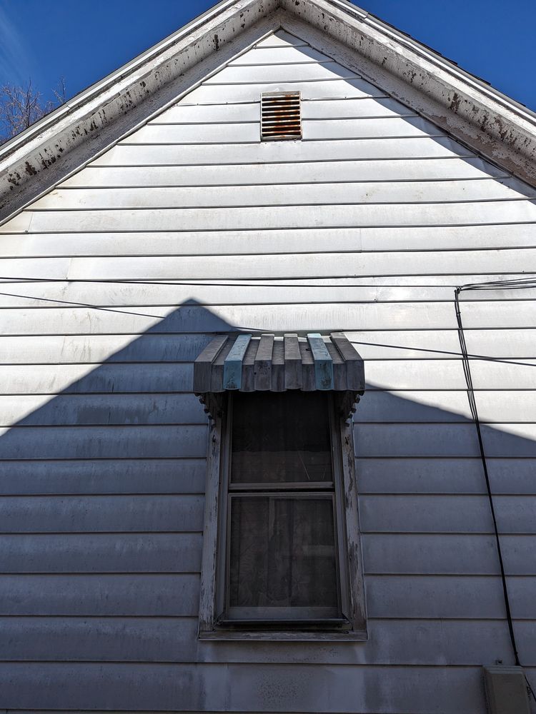 Slide of Handy Horrigan