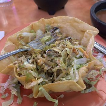 El Caporal Mexican Restaurant - Taco salad with beef Nortena style - Mexican Near Me - Cle Elum, Washington El Caporal Mexican Restaurant - Taco salad with beef Nortena style - Mexican Near Me - Cle Elum, Washington