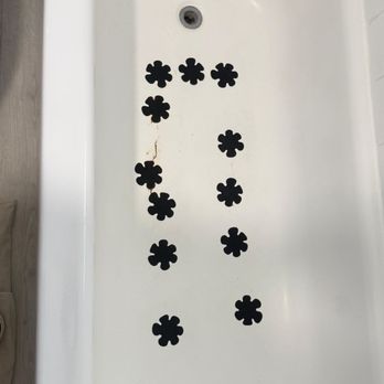 Tub Done Refinishing - Before - Refinishing Services Near Me Tub Done Refinishing - Before - Refinishing Services Near Me