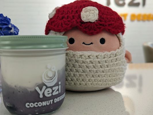 Yezi Coconut Dessert by null