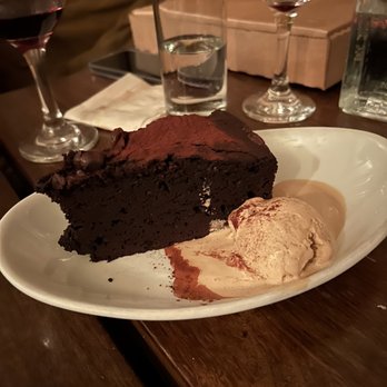 Verde - Chocolate Cake - Pizza Near Me - Baltimore, Maryland