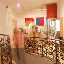 Hove Museum & Art Gallery - Photo from http://www.brighton-hove-rpml.org.uk/Museums/hovemuseum/Pages/home.aspx