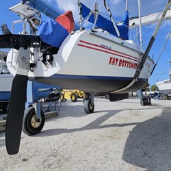 Apollo Beach Marina - I took my boat to APBM for a bottom + swing keel repair. Top notch work. Good folks. I would recommend.