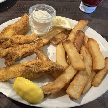 Callahan's Steak House - Catfish Platter - Steakhouses Near Me - Siloam Springs, Arkansas