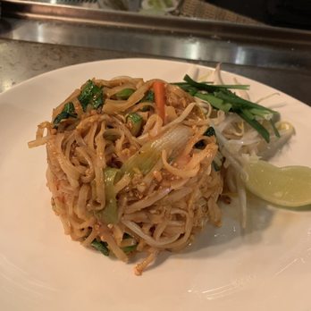 Up Thai - Pad Thai - Thai Near Me - New York, New York Up Thai - Pad Thai - Thai Near Me - New York, New York